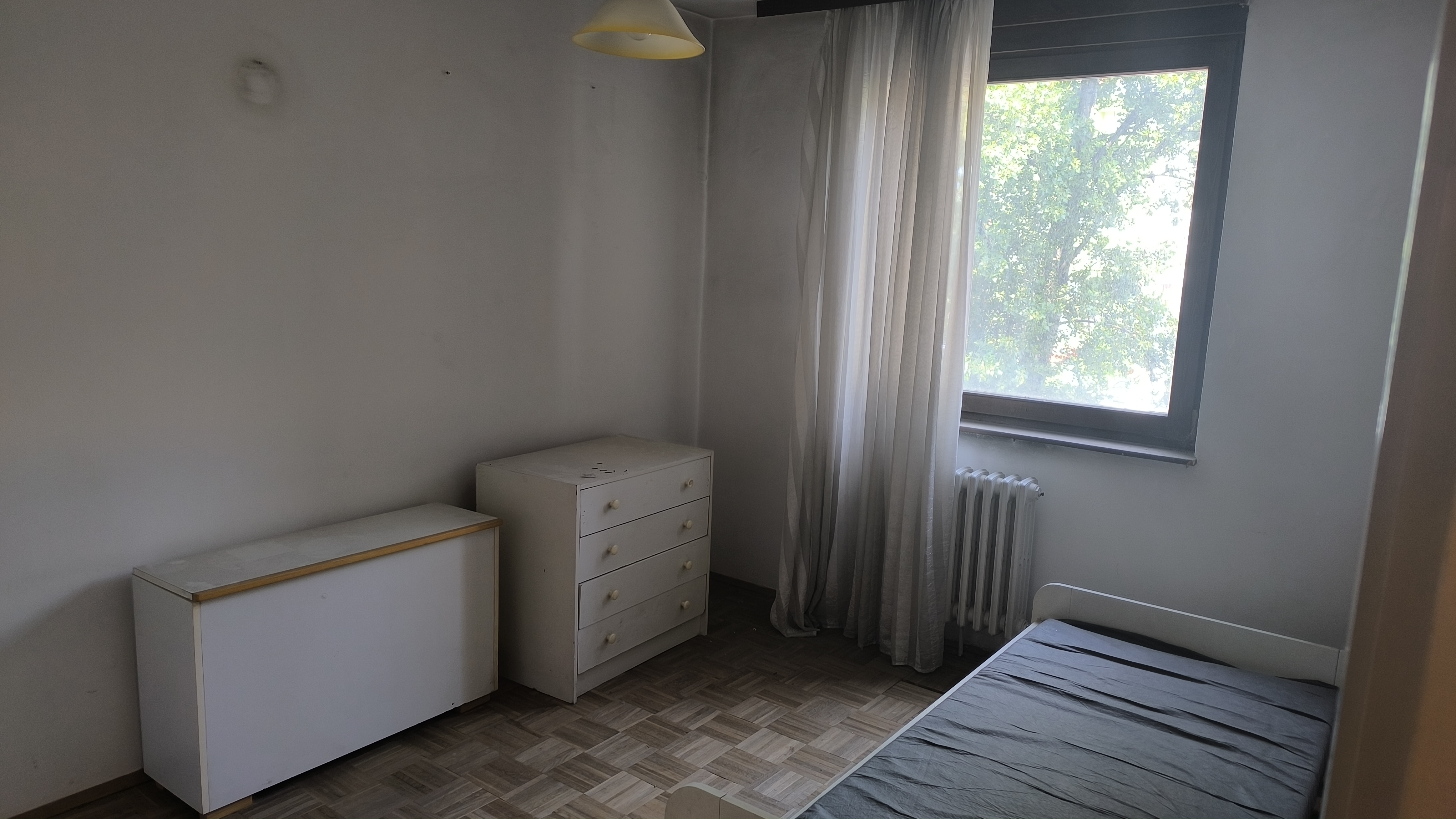Dvosoban stan -Dobrinja 5...Novi grad/ Sarajevo...Trg grada Prata 6/5