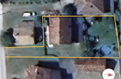 Kuća sa garažom i voćnjakom – Odžak, 5 min od centra